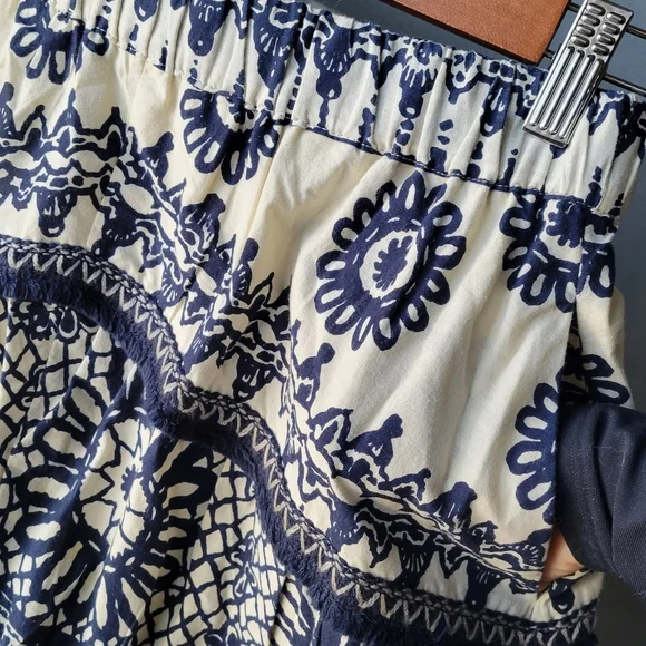 Anthropologie Love the Label Dagmar Ivory Navy Printed Sybille Skirt Small $295 - Picture 4 of 11